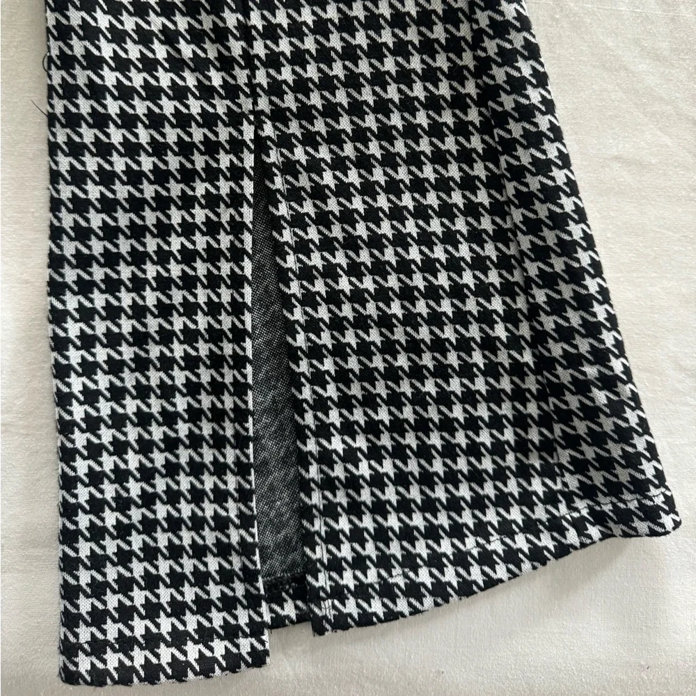 Black and White Houndstooth Pants - Picture 3 of 4